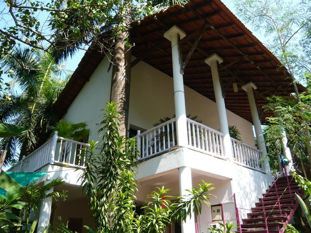 Bed and Breakfast Michele'S Garden Anjuna Zewnętrze zdjęcie
